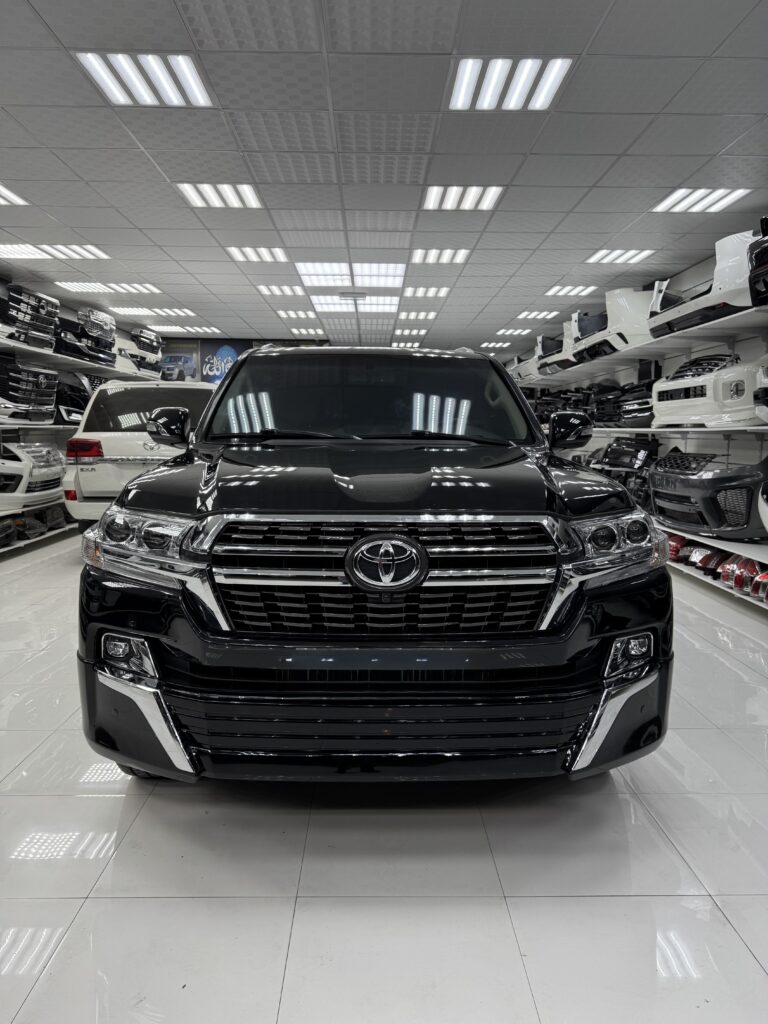 Face lift land cruiser 2021